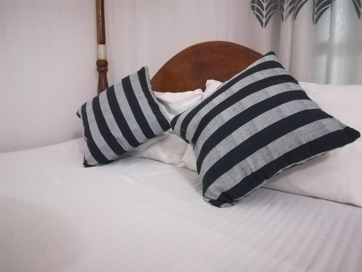 Hotel Sandara Тангалла Экстерьер фото